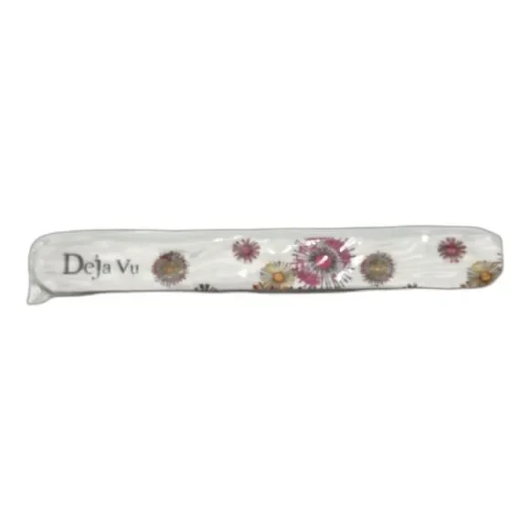 Deja Vu Nail Care Manicure Set - Cuticle Oil, 2 Nail Files + 4-way Nail Buffer - Picture 3 of 3